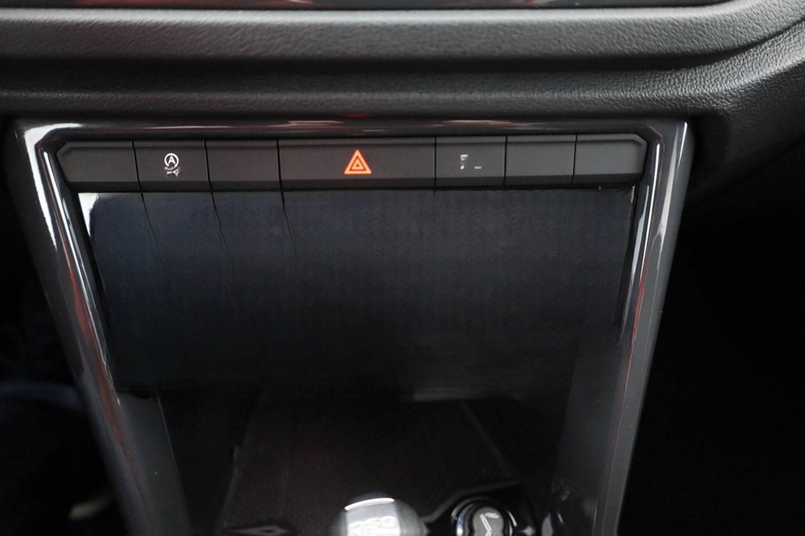 Volkswagen T-Roc 2.0 TSI DSG Sport 4Motion LED Navi ACC foto 12