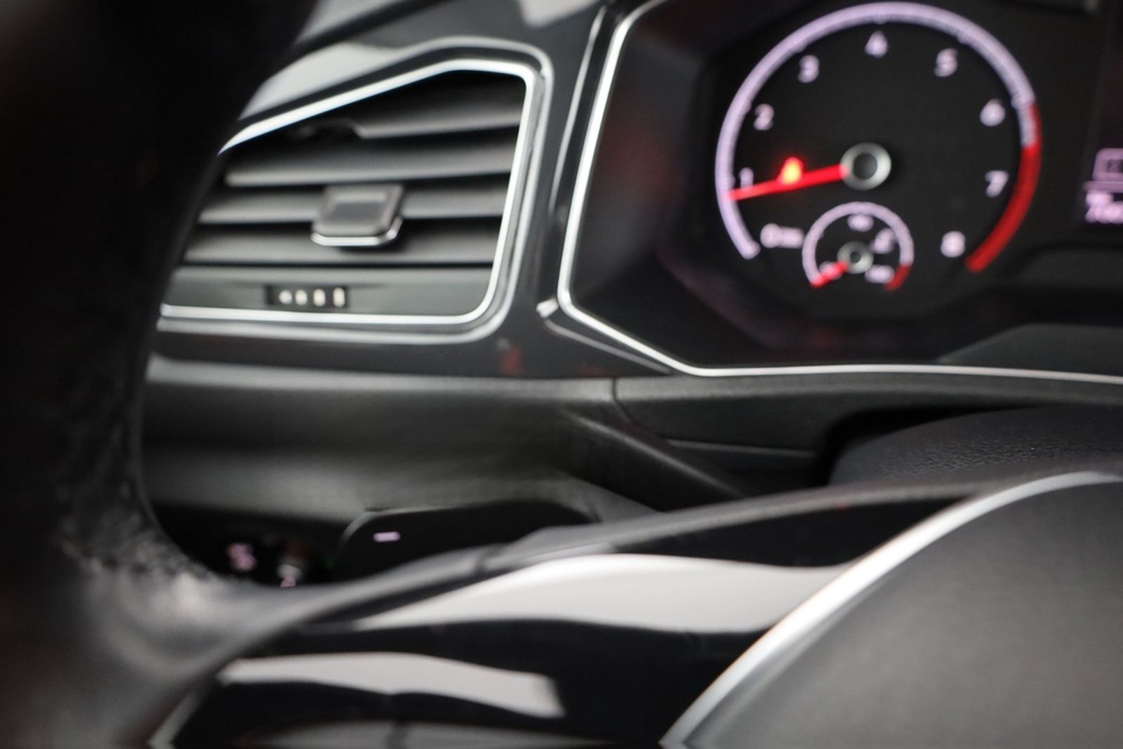 Volkswagen T-Roc 2.0 TSI DSG Sport 4Motion LED Navi ACC foto 19