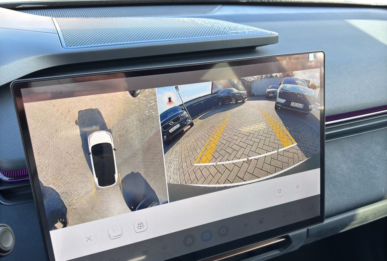 Lynk&Co 08 More Plug-In Hybrid / Pano / Matrix / 360Grad foto 19