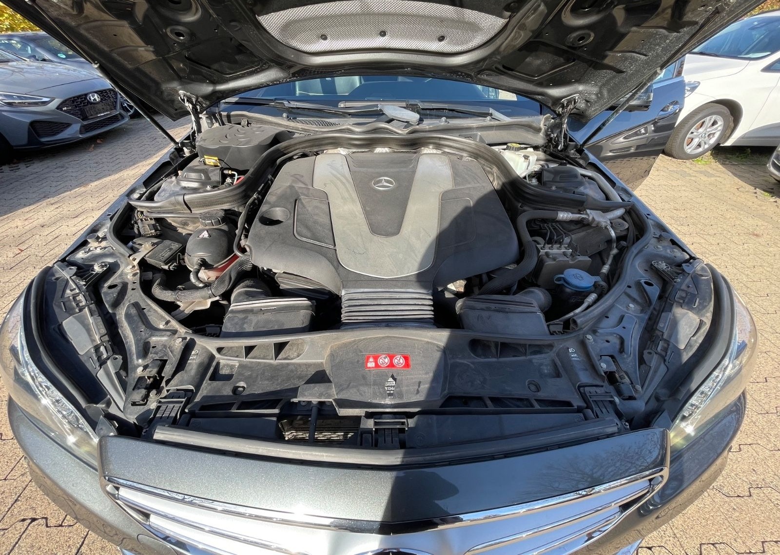Mercedes-Benz E 350 E T-Modell  BlueTec 4Matic AMG Designo foto 17