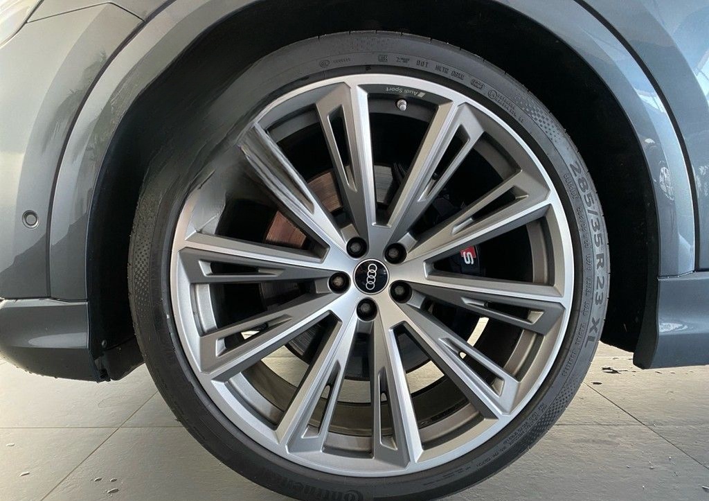 Audi SQ8 4.0 TDI quattro HD-MATRIX+HUD+STHZG+360°+ACC foto 2