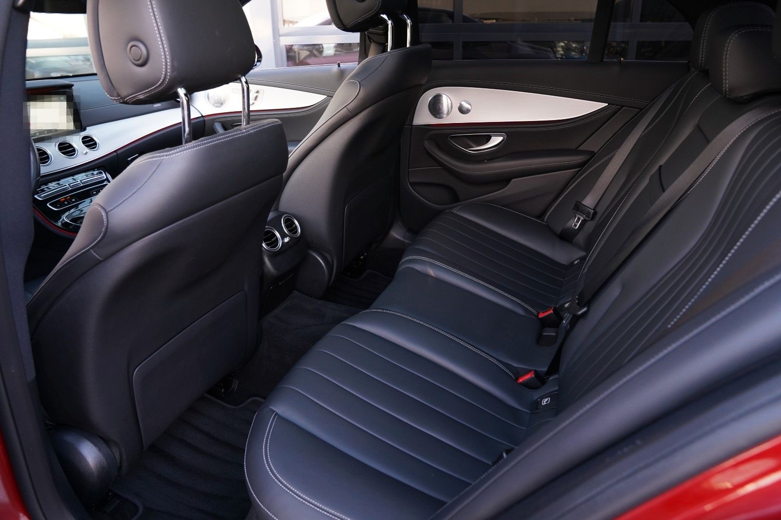 Mercedes-Benz E 400d 4Matic AMG Pano-Burmester-HuD foto 18