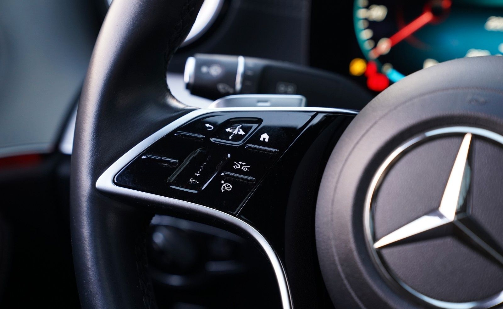 Mercedes-Benz E 400d 4Matic AMG Pano-Burmester-HuD foto 23