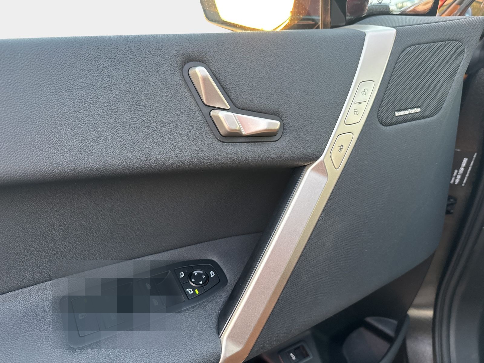 BMW iX xDrive40 M Sportpaket Head-Up HK HiFi foto 17