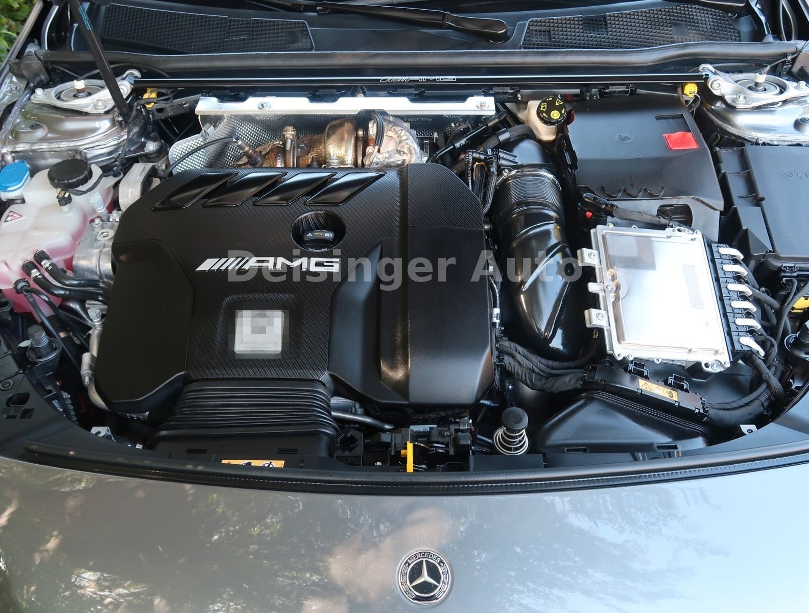 Mercedes-Benz CLA 45 AMG *PANO*BURMESTER*PARK*19"*TRACKPA*RIDE foto 18