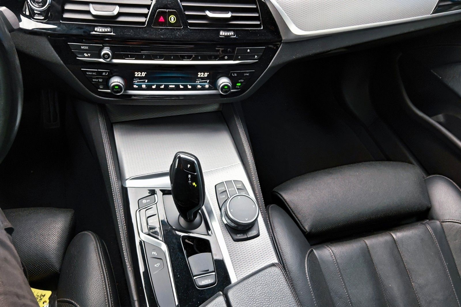 BMW M550 5 Limousine i xDrive foto 9