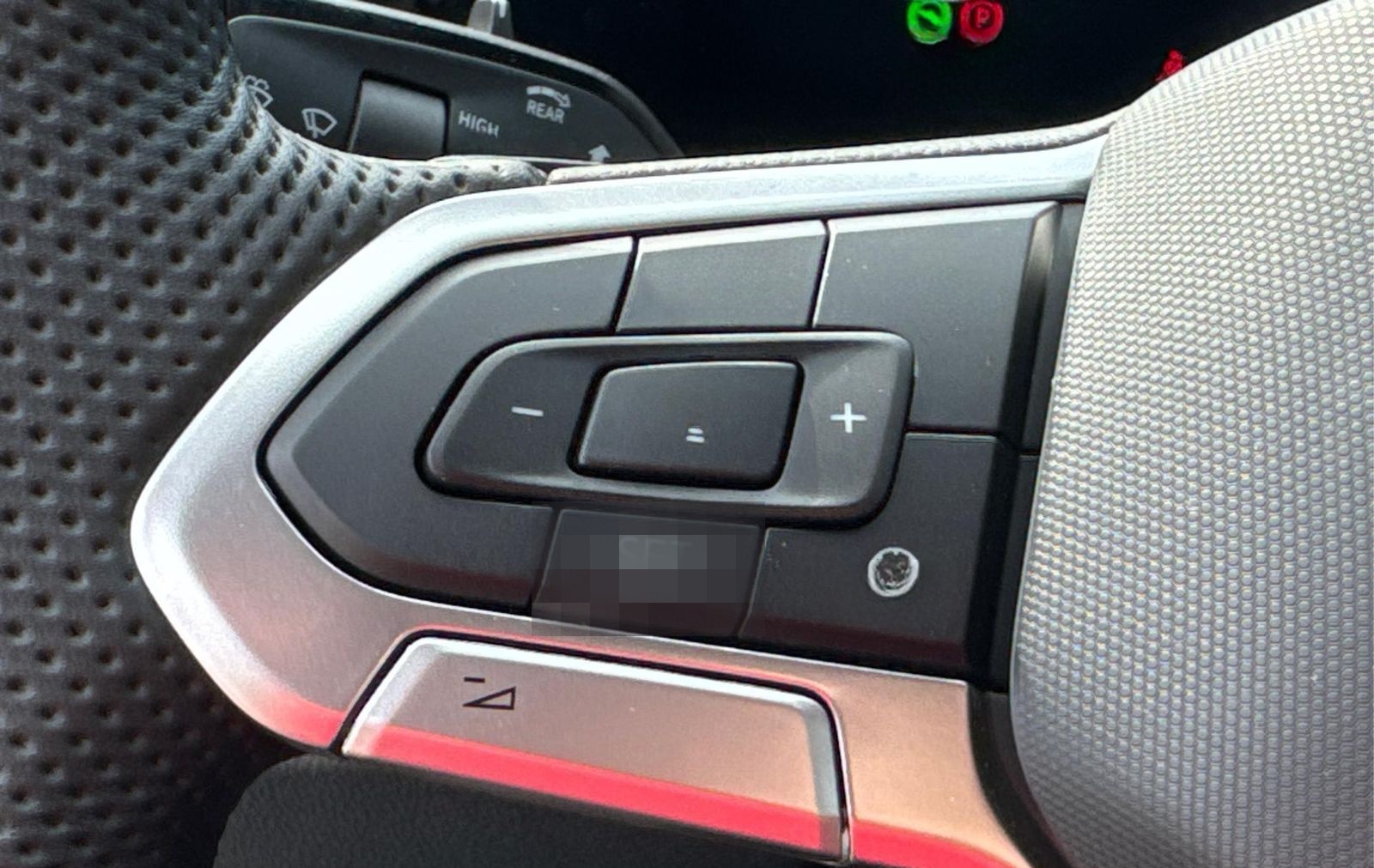 Volkswagen Tiguan R-Line SOUND+20"ALU+MATRIX+MASSAGE+ACC... foto 22