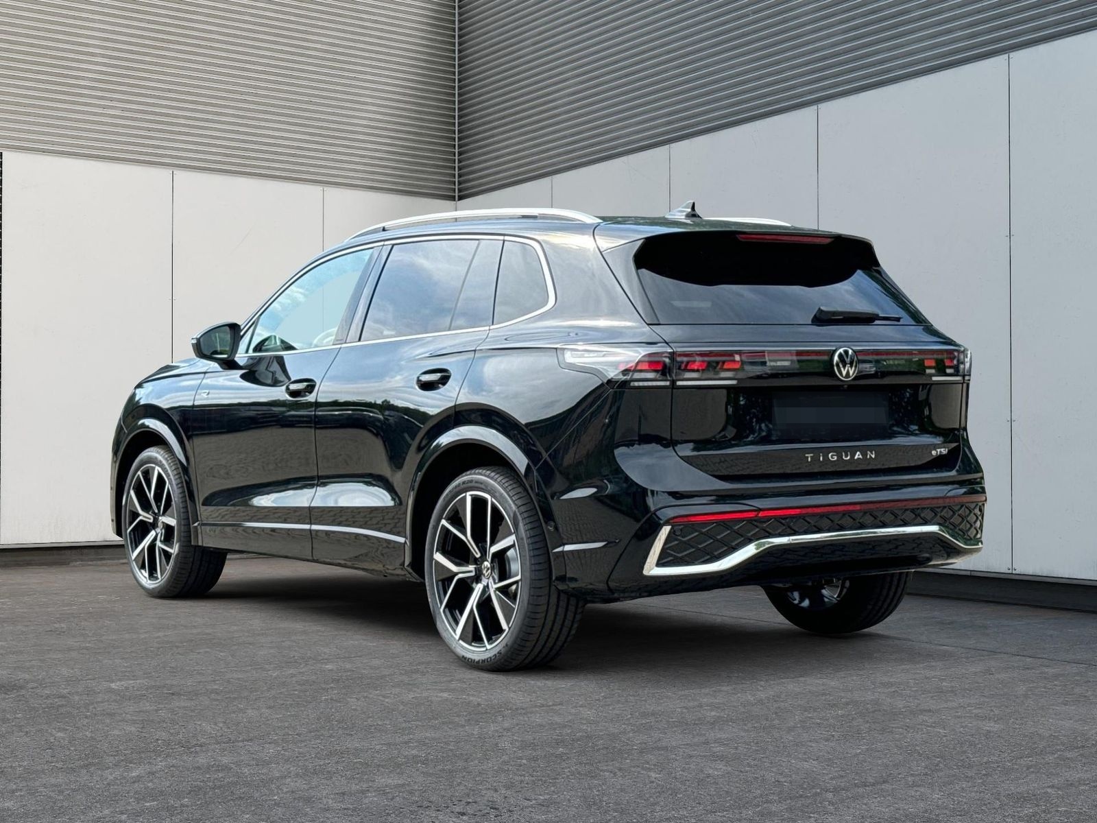 Volkswagen Tiguan R-Line SOUND+20"ALU+MATRIX+MASSAGE+ACC... foto 25