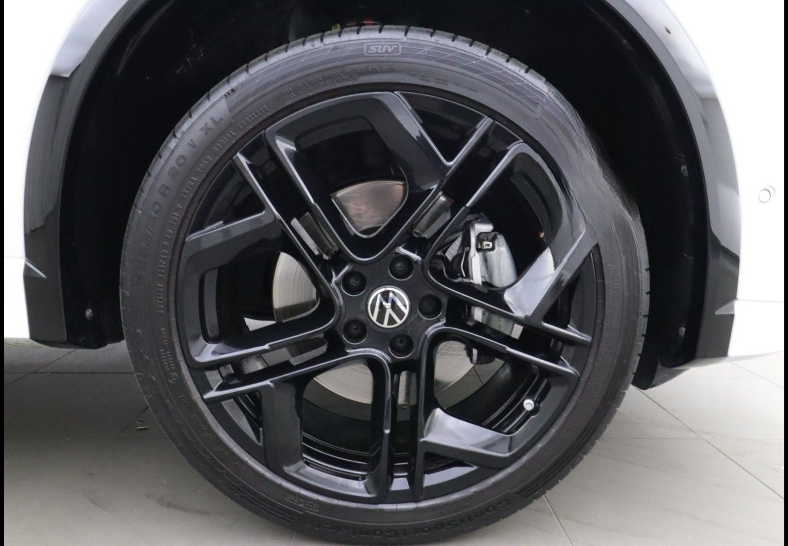 Volkswagen TIGUAN R-LINE BLACK STYLE 4MOTION 2.0 TDI DSG ( foto 14
