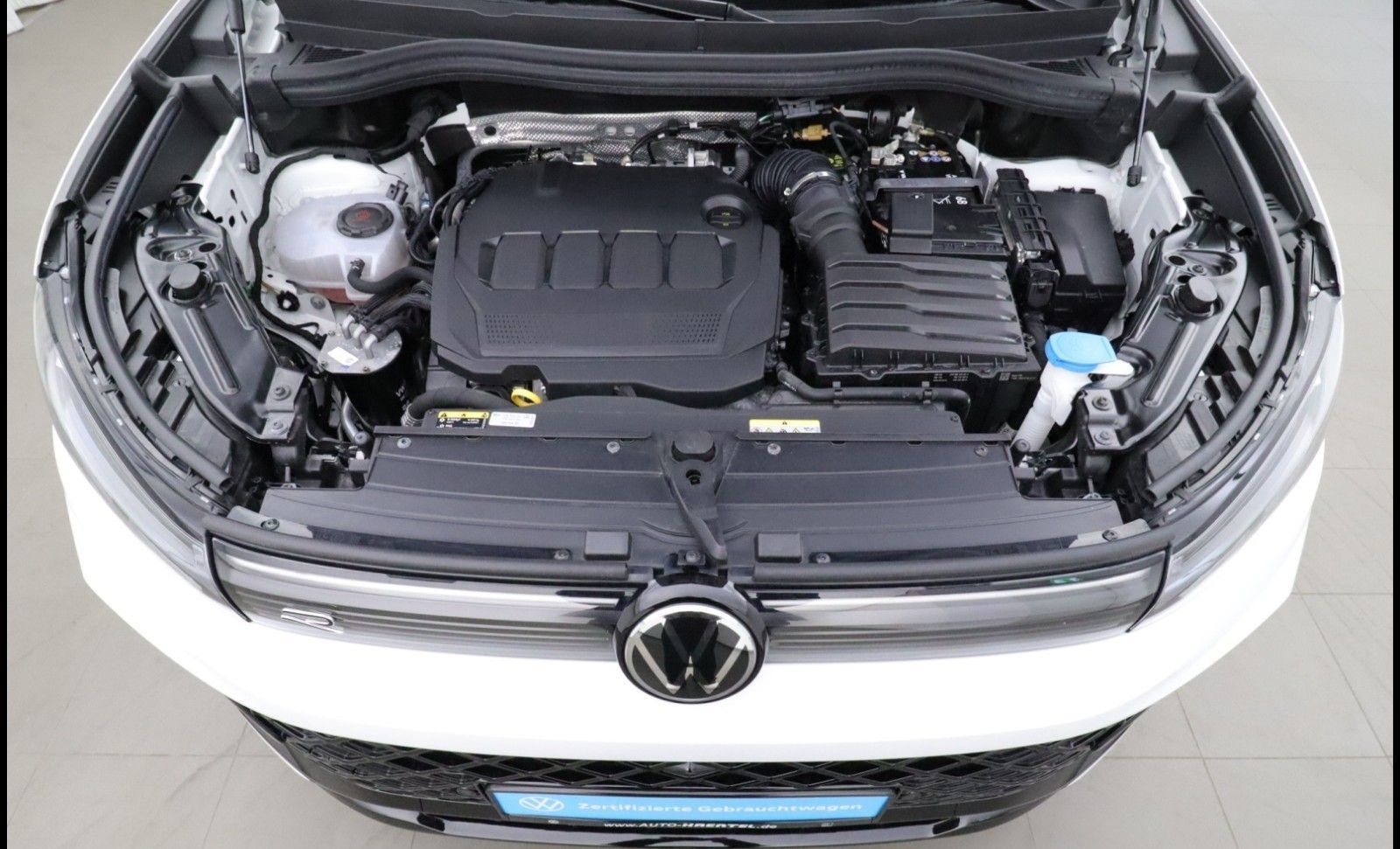Volkswagen TIGUAN R-LINE BLACK STYLE 4MOTION 2.0 TDI DSG ( foto 5
