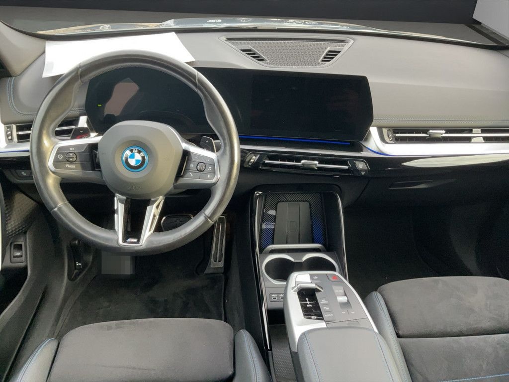 BMW X1 xDrive30e M-SPORT HYBRID LED NAVI PANO 19" foto 9