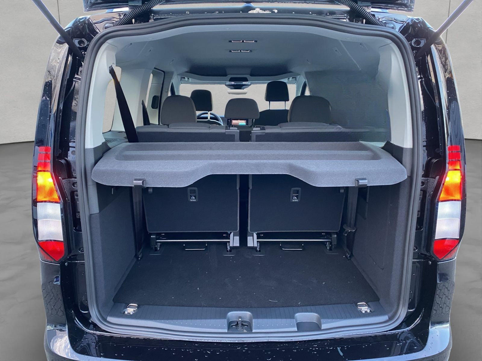 Volkswagen Caddy Life Maxi "ENERGY" 1,5 TSI DSG AHK GJ-Reif foto 5