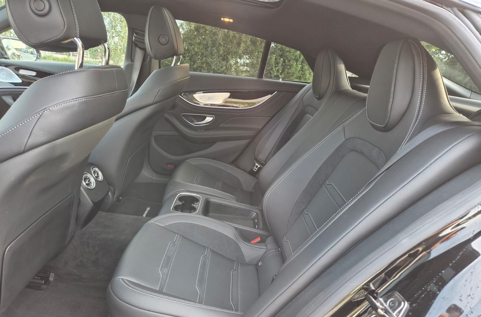 Mercedes-Benz AMG GT 4-trg. 43 Vollaustattung 1Hand TOP Zustan foto 13