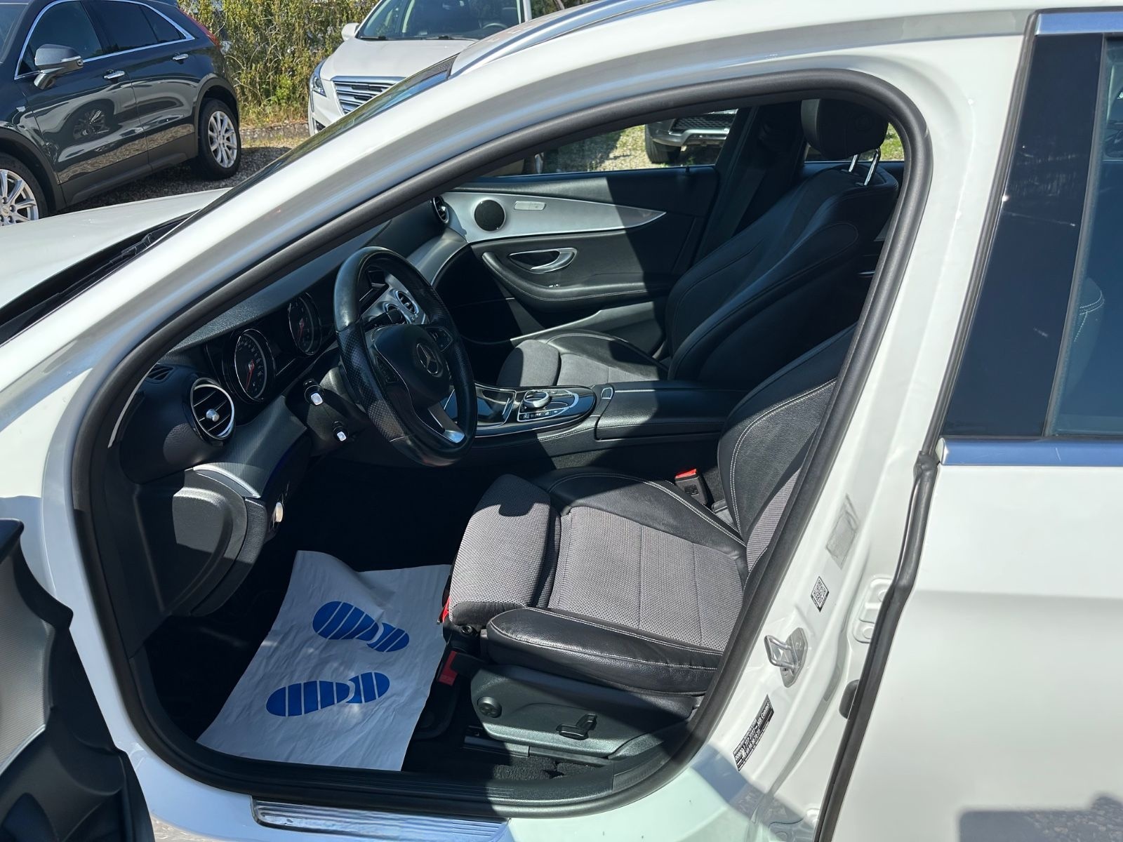 Mercedes-Benz E 200 T-Modell Avantgarde Navi LED Kamera foto 7