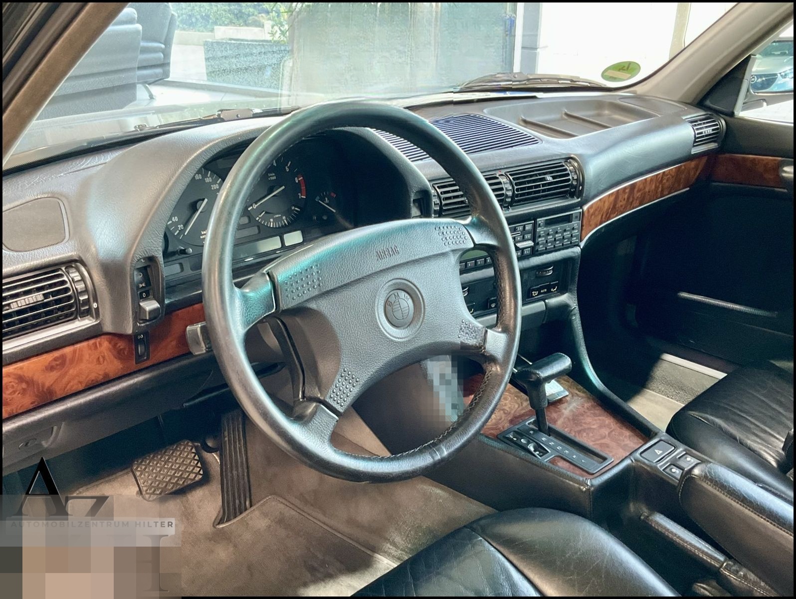 BMW 750 iL E32 V12 / Youngtimer / Langversion foto 8