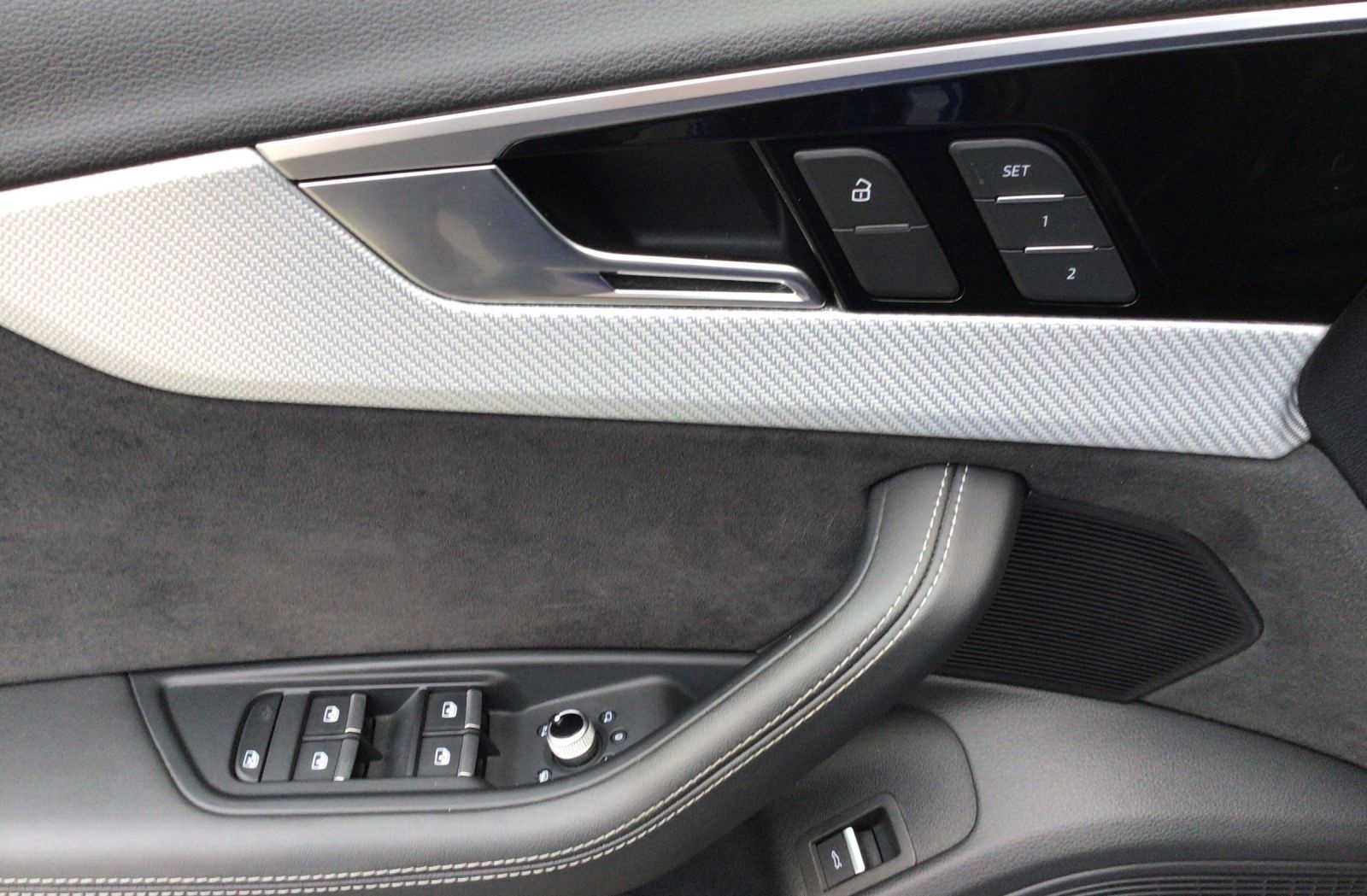 Audi RS4 Avant 2.9TFSI qua Tiptr. MATRIX/EL.SITZE/B&O foto 7