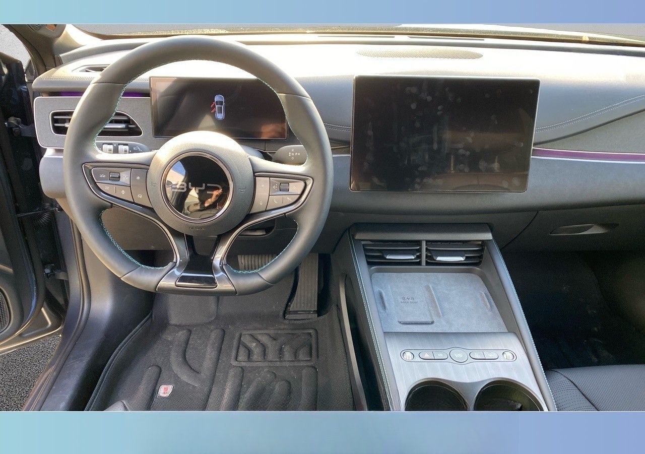 BYD SEAL 06 Touring 1.5 PHEV DM-i Comfort Lite foto 8