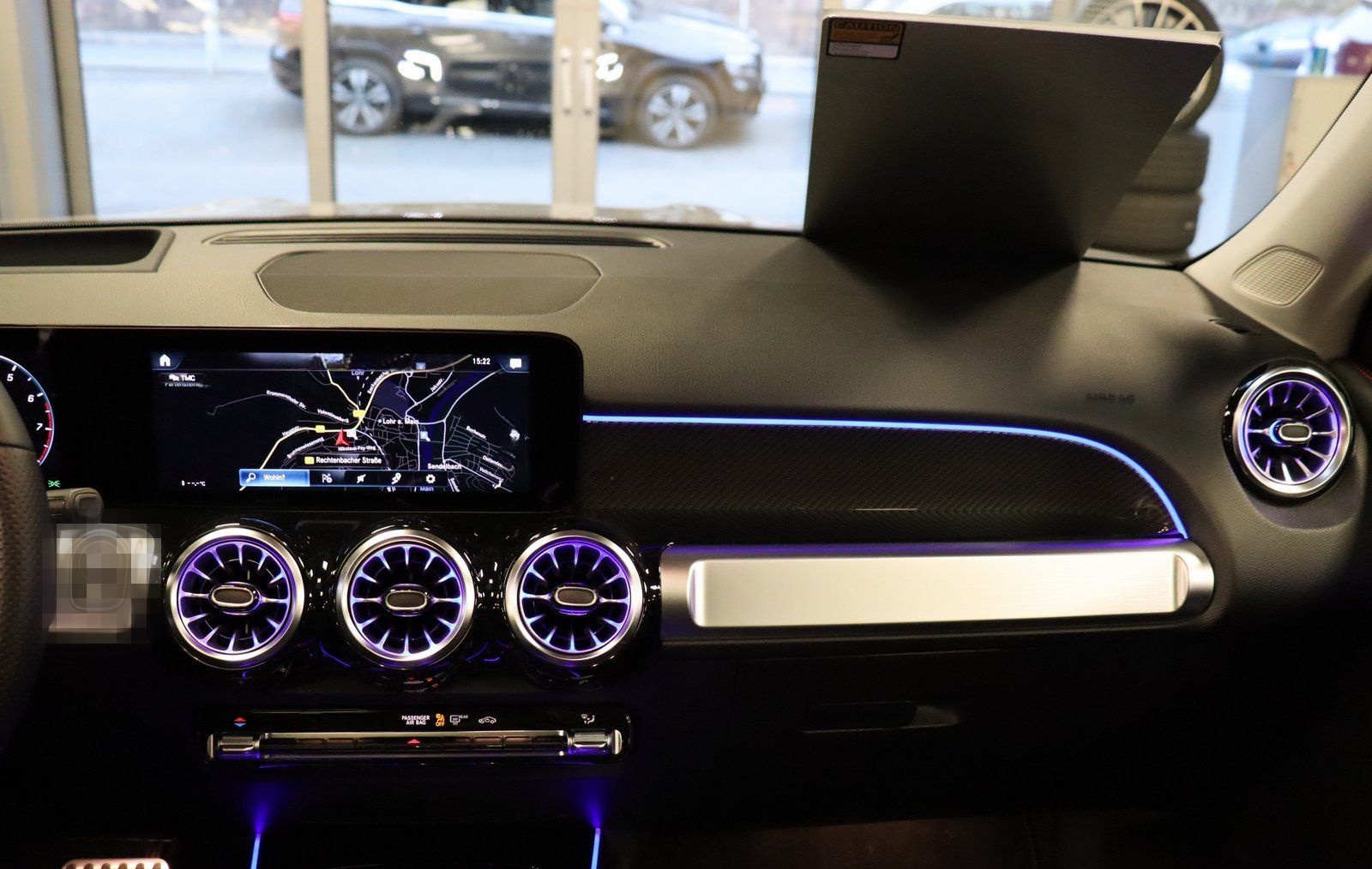 Mercedes-Benz GLB 200 AMG Pano/AHK/7Sitzer/Fahrassi/Kamera/LED foto 18