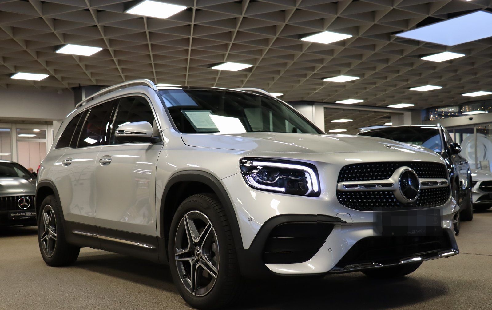 Mercedes-Benz GLB 200 AMG Pano/AHK/7Sitzer/Fahrassi/Kamera/LED foto 3