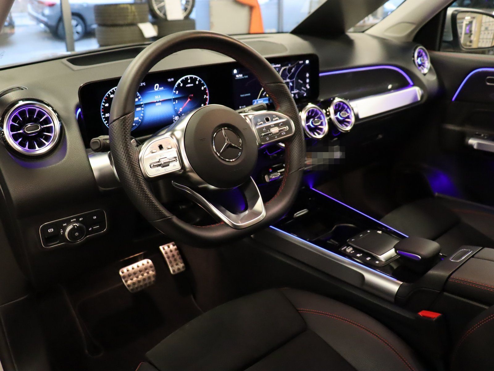 Mercedes-Benz GLB 200 AMG Pano/AHK/7Sitzer/Fahrassi/Kamera/LED foto 9