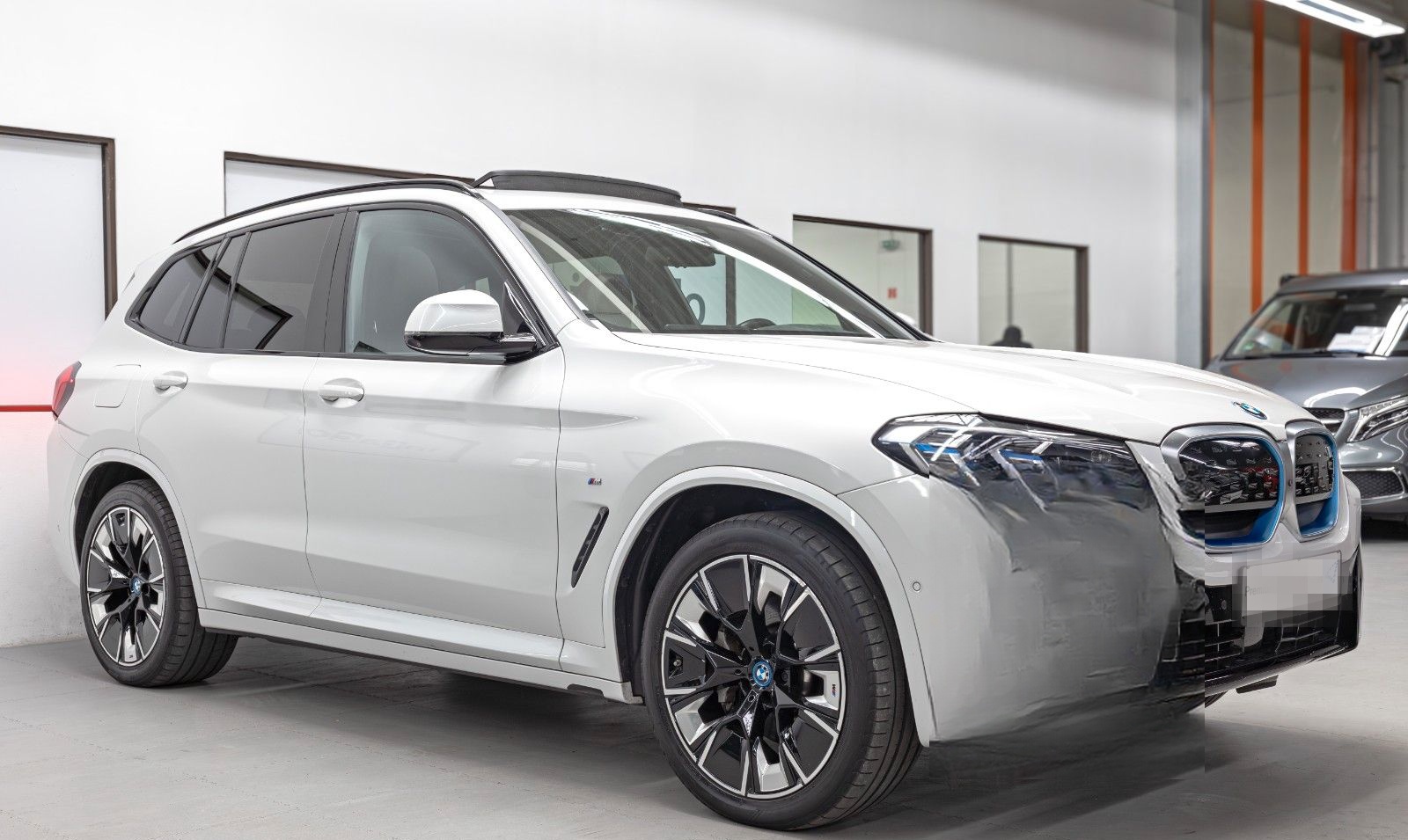 BMW iX3 Impressive Laser LiveCockPro DAPro ParkAss+ foto 3
