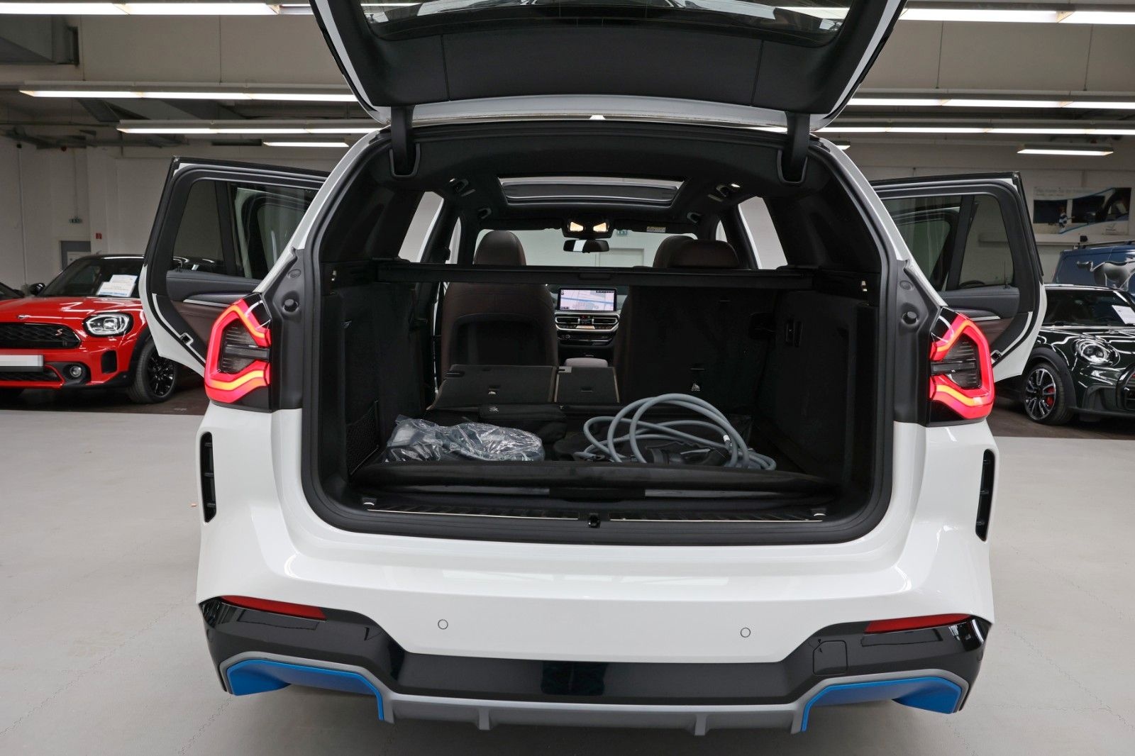 BMW iX3 Impressive Laser LiveCockPro DAPro ParkAss+ foto 24