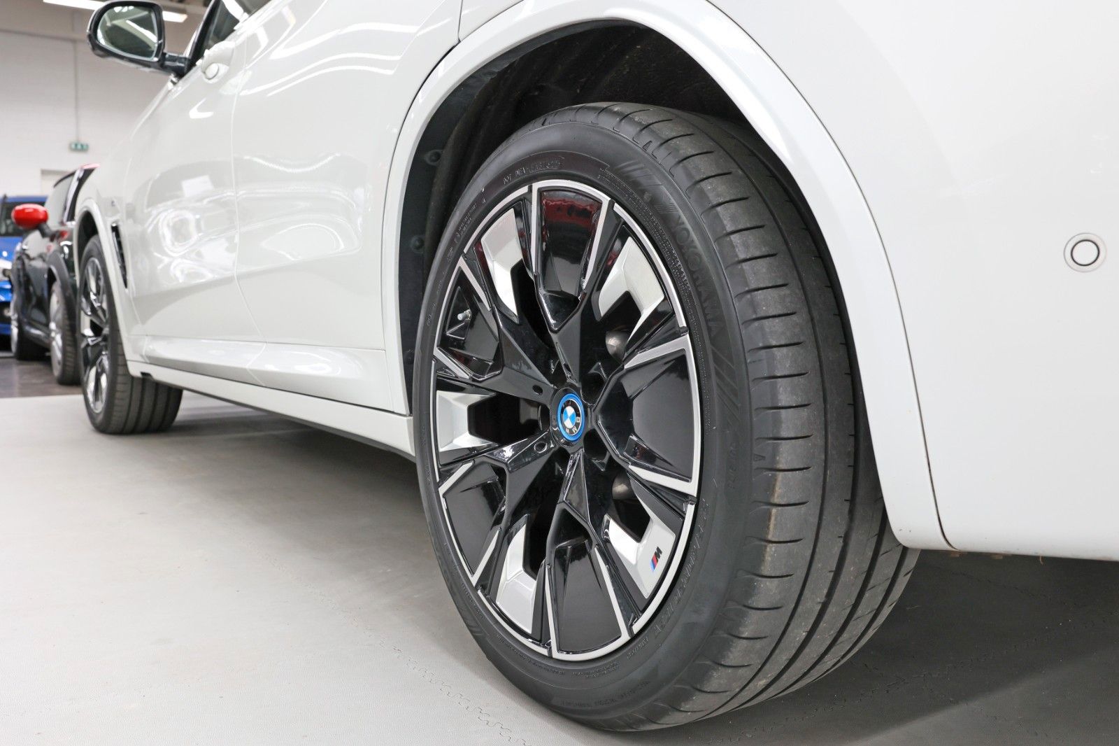 BMW iX3 Impressive Laser LiveCockPro DAPro ParkAss+ foto 6