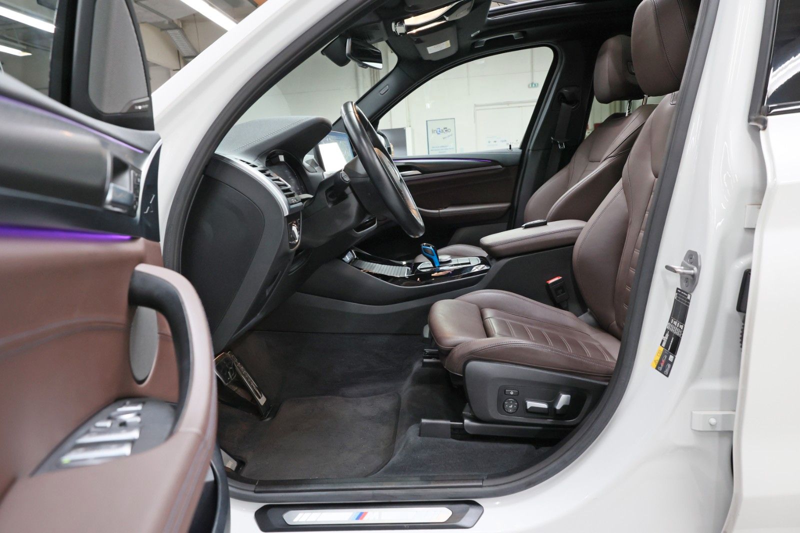 BMW iX3 Impressive Laser LiveCockPro DAPro ParkAss+ foto 8