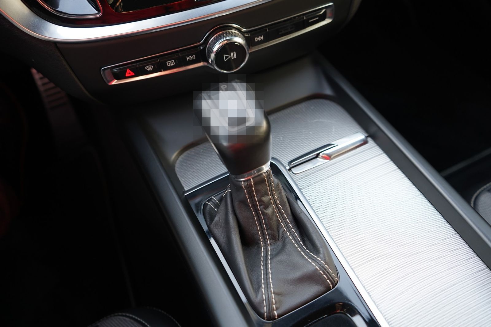 Volvo V60 T5 R-Design LED Navi HarmanKardon Keyless foto 20