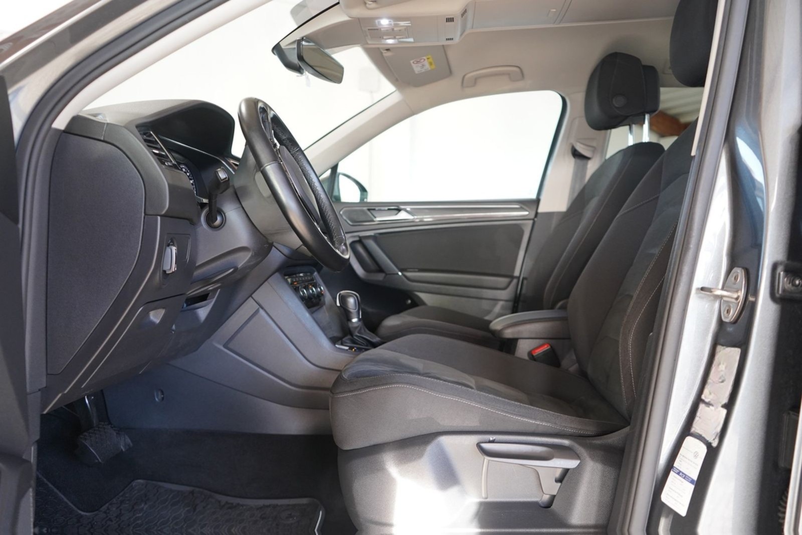 Volkswagen Tiguan Allspace 2.0 TSI DSGHighline Keyless-Go foto 27