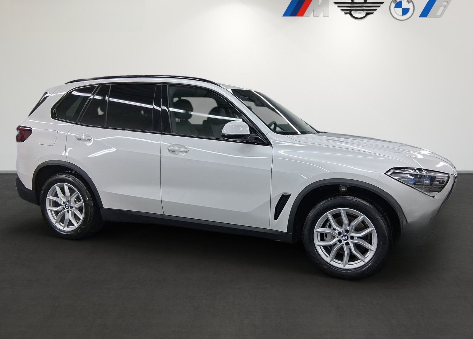 BMW X5 xDrive40i 2-AchsLuft*HeadUp*HarmanKardon*Memo foto 2