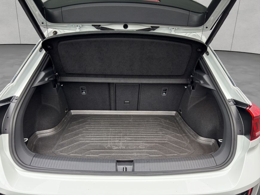 Volkswagen T-Roc 1.5 TSI DSG R-Line AHK Digital-Pro Kamera foto 5