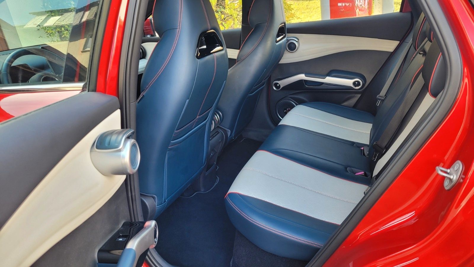 BYD ATTO 3 150 kW Design, 360 Kamera, Pano.Dach foto 6