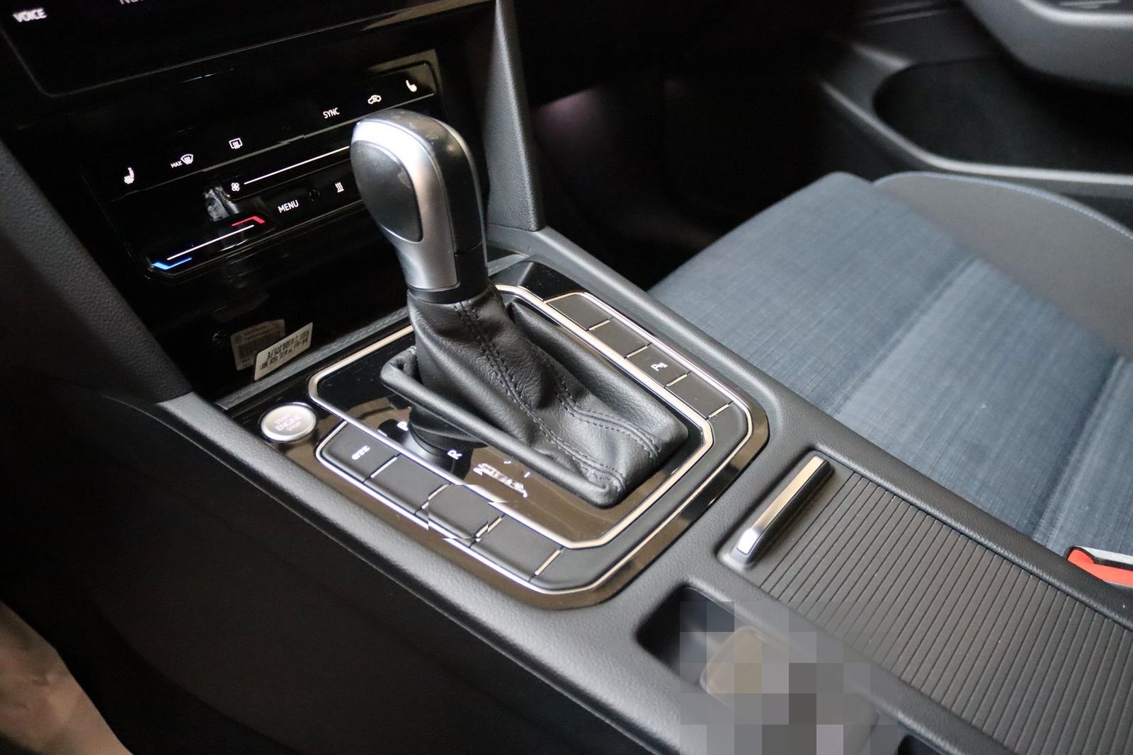 Volkswagen Passat Variant 1.4 TSI Hybrid GTE * DSG * NAVI foto 12