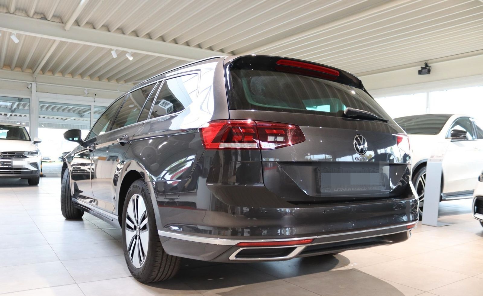 Volkswagen Passat Variant 1.4 TSI Hybrid GTE * DSG * NAVI foto 3