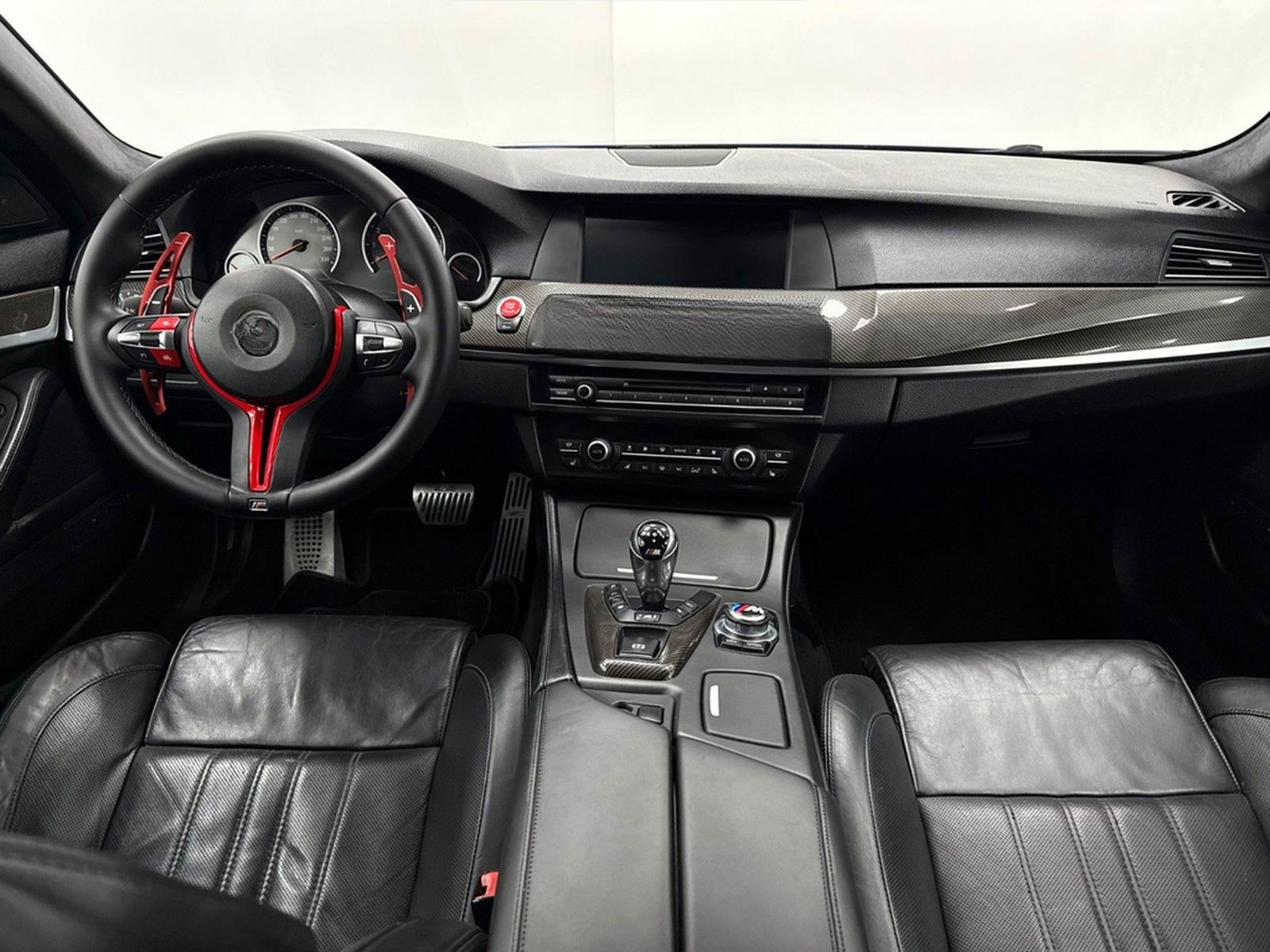 BMW M5 4.4 V8 Biturbo Carbon Paket*San Marino Blue* foto 23
