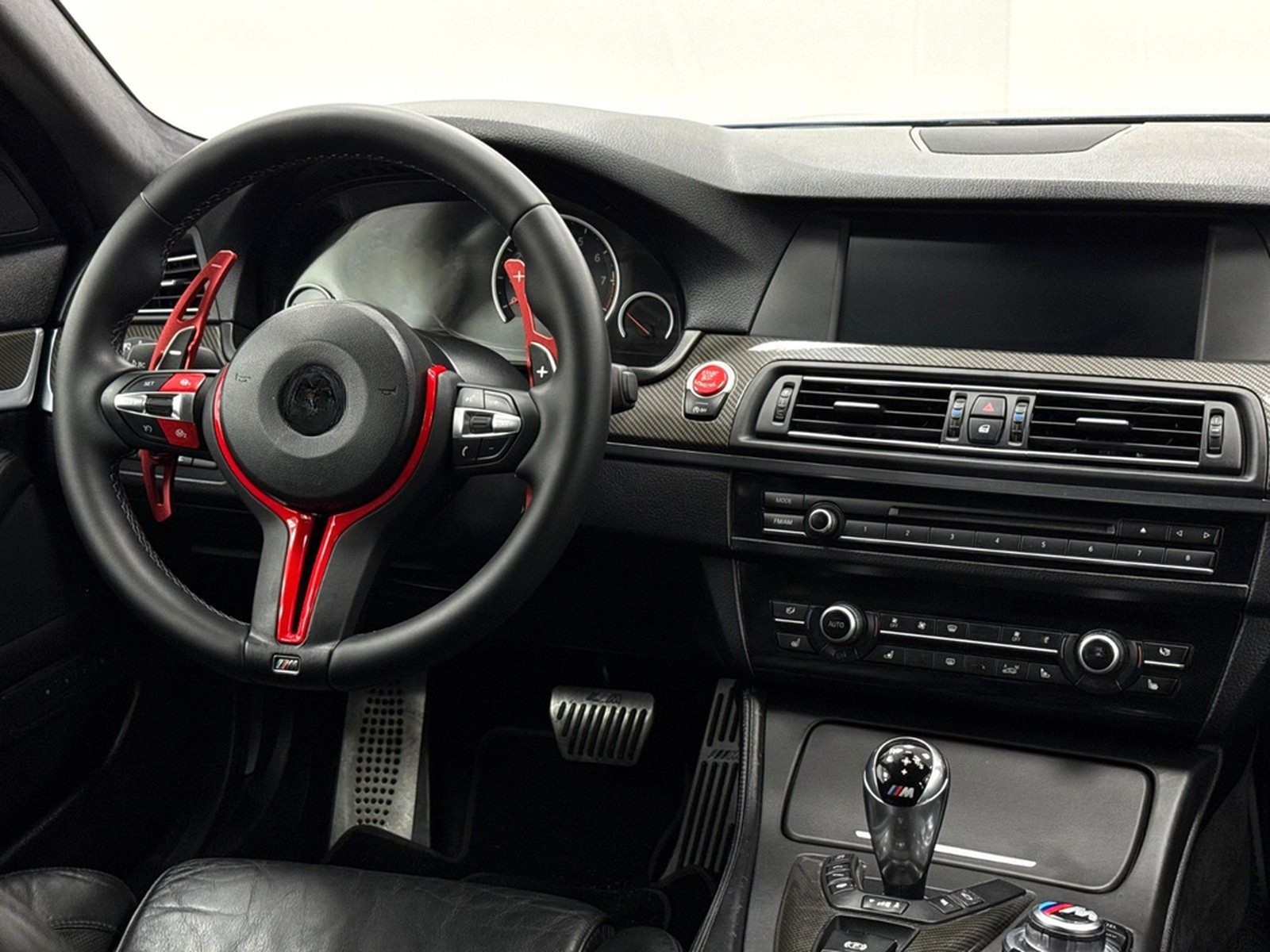 BMW M5 4.4 V8 Biturbo Carbon Paket*San Marino Blue* foto 26