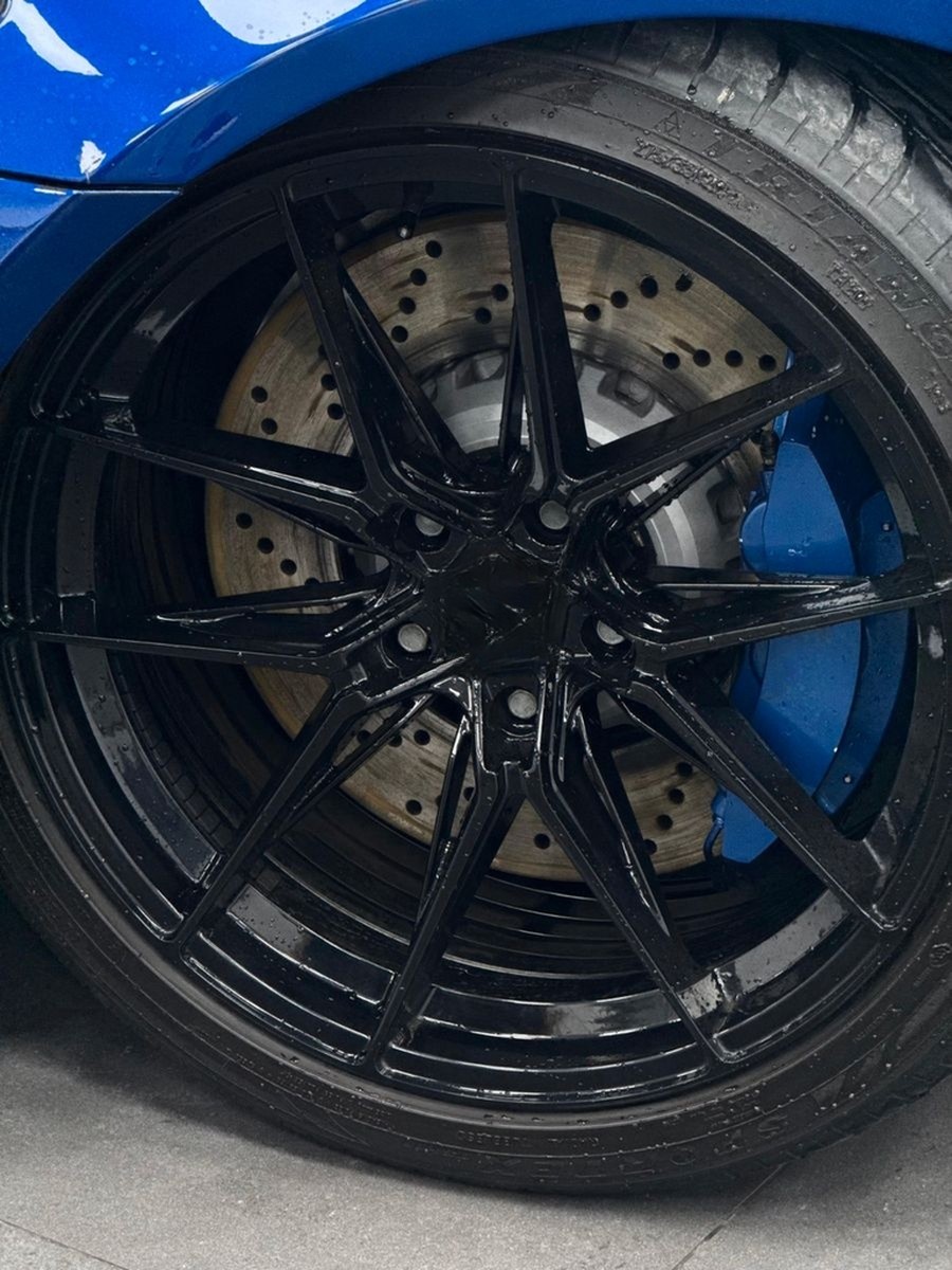 BMW M5 4.4 V8 Biturbo Carbon Paket*San Marino Blue* foto 34