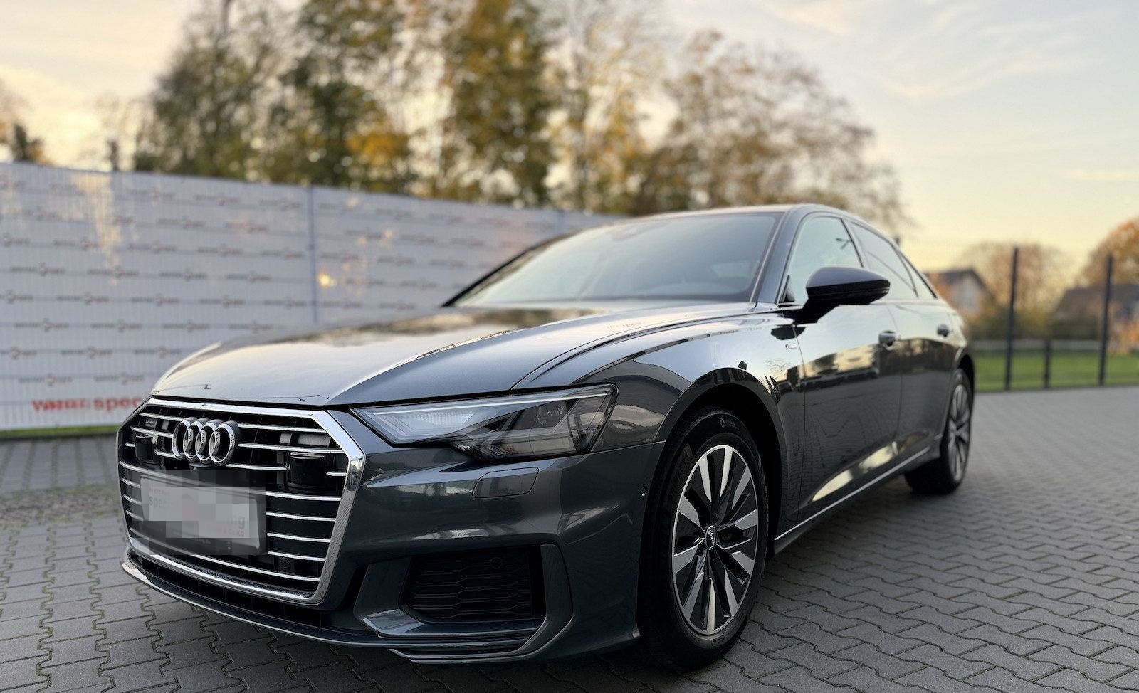Audi A6 / 35 TDI / S-Line / 360° Kamera / Keyless foto 2