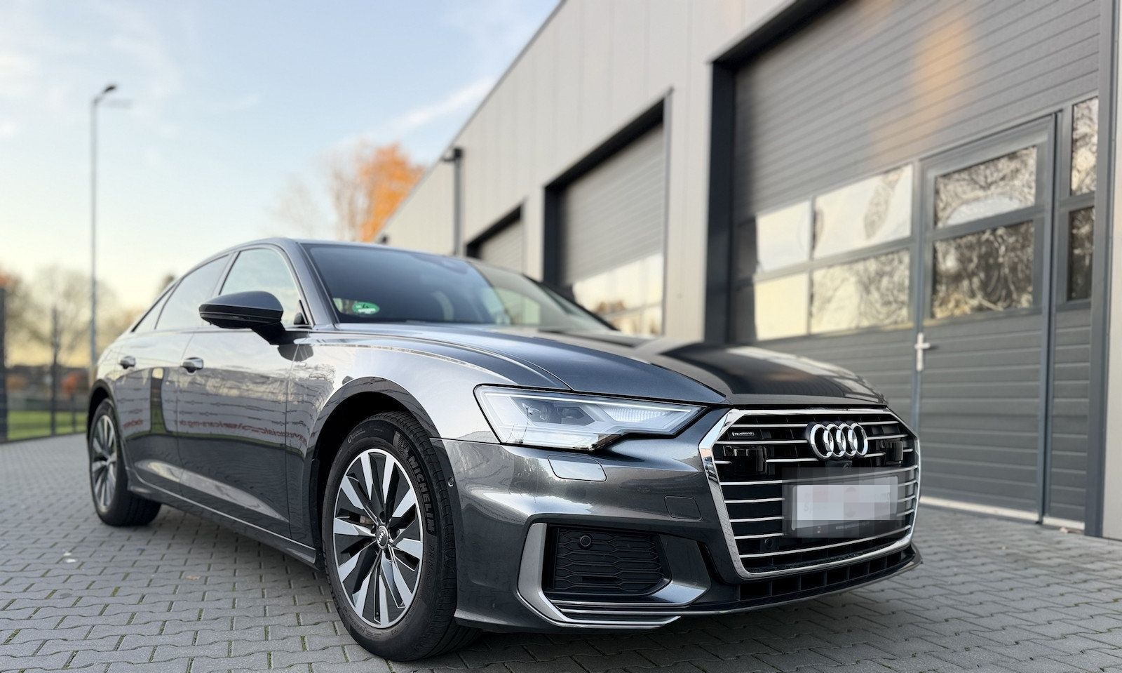 Audi A6 / 35 TDI / S-Line / 360° Kamera / Keyless foto 4
