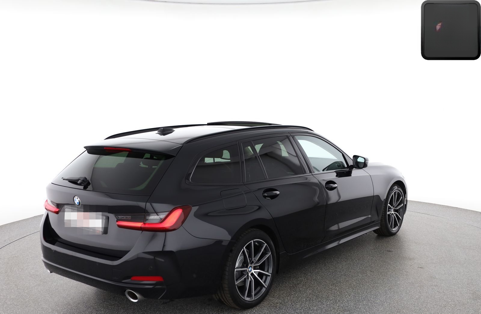 BMW 320 d T xDrive SHADOW LINE KAMERA,AMBIENTE,PANO foto 5