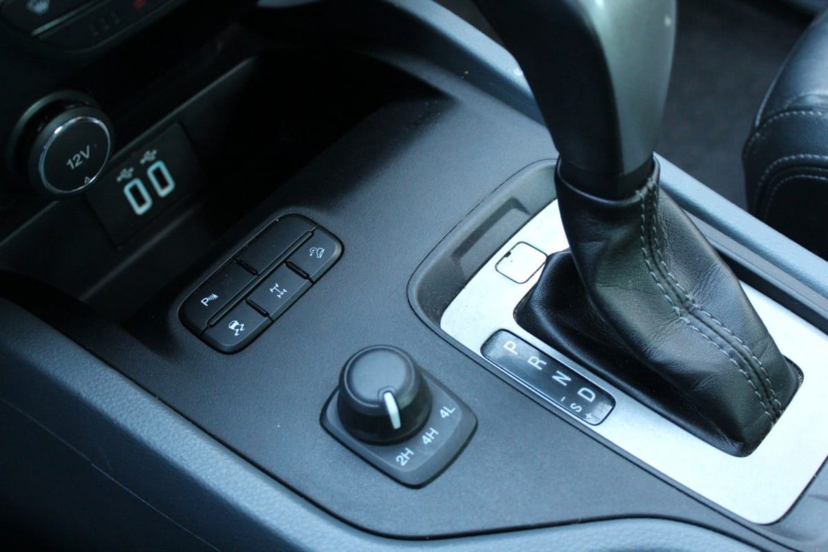 Ford Ranger Limited 4x4 Special Black Edition foto 14