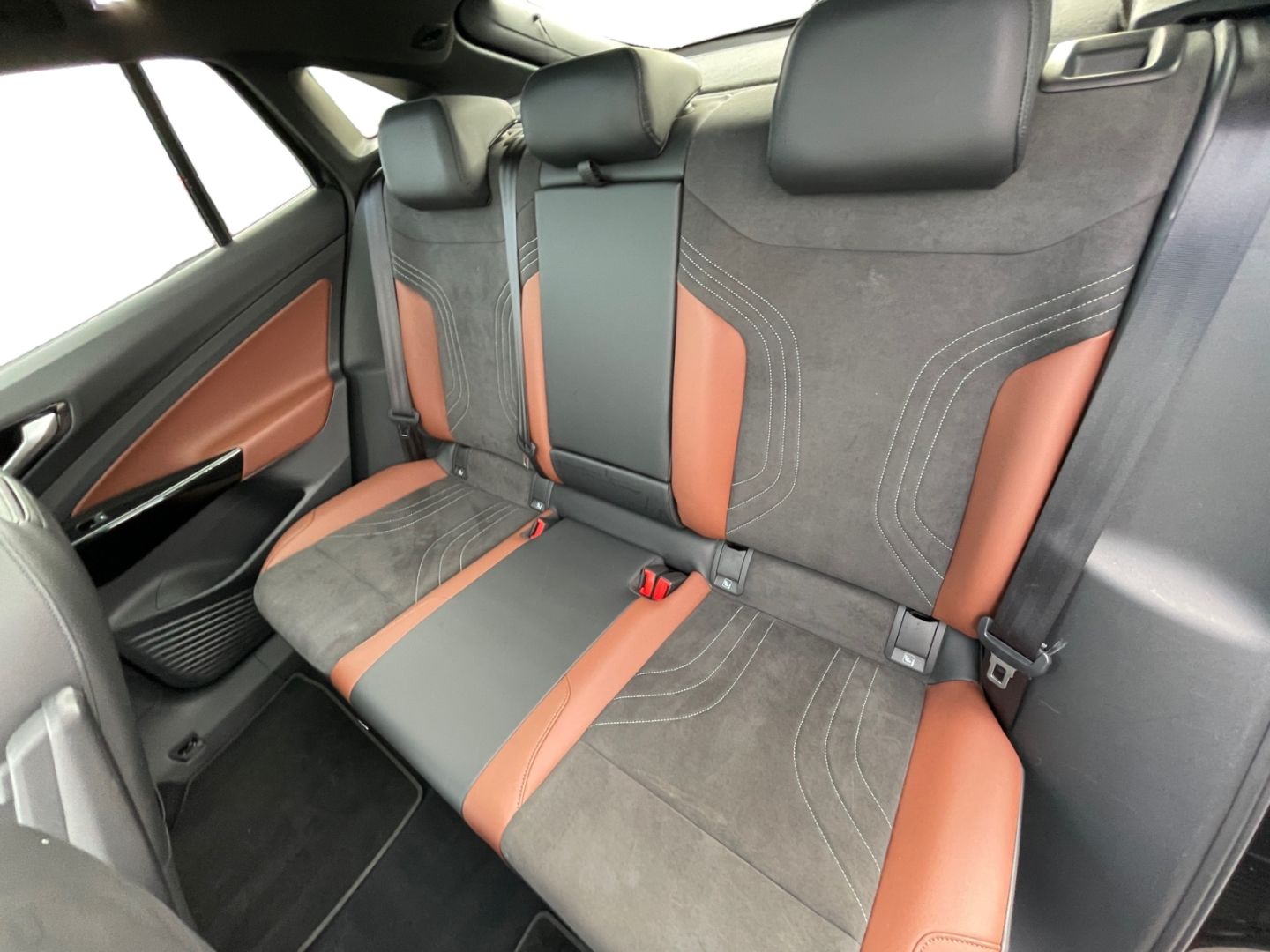 Volkswagen ID.5 Pro Performance MATRIX/NAVI/KAMERA/WÄPU/PAN foto 13