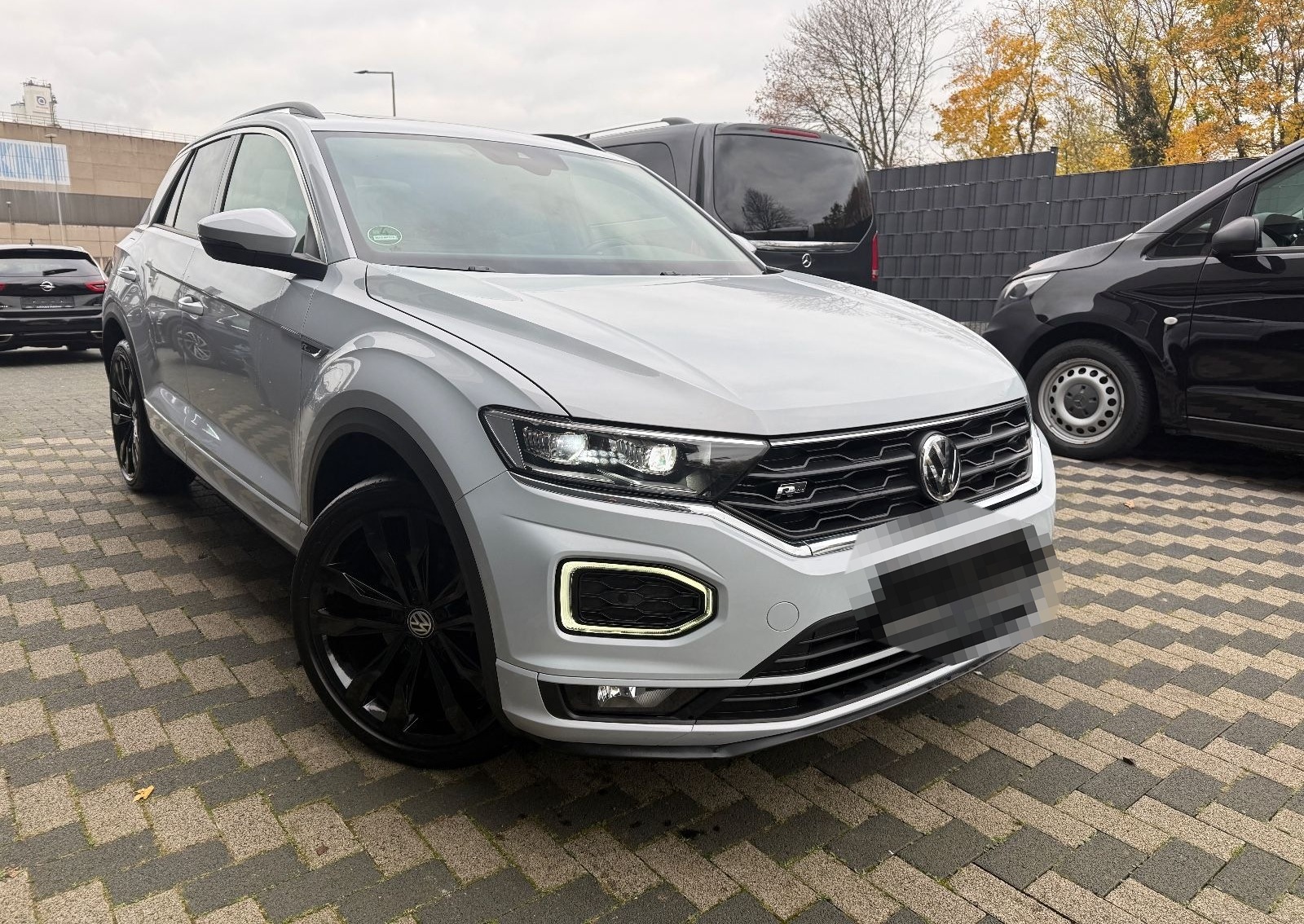 Volkswagen T-Roc Sport 4M R Line Pano-Dach Alcantara Ahk foto 2