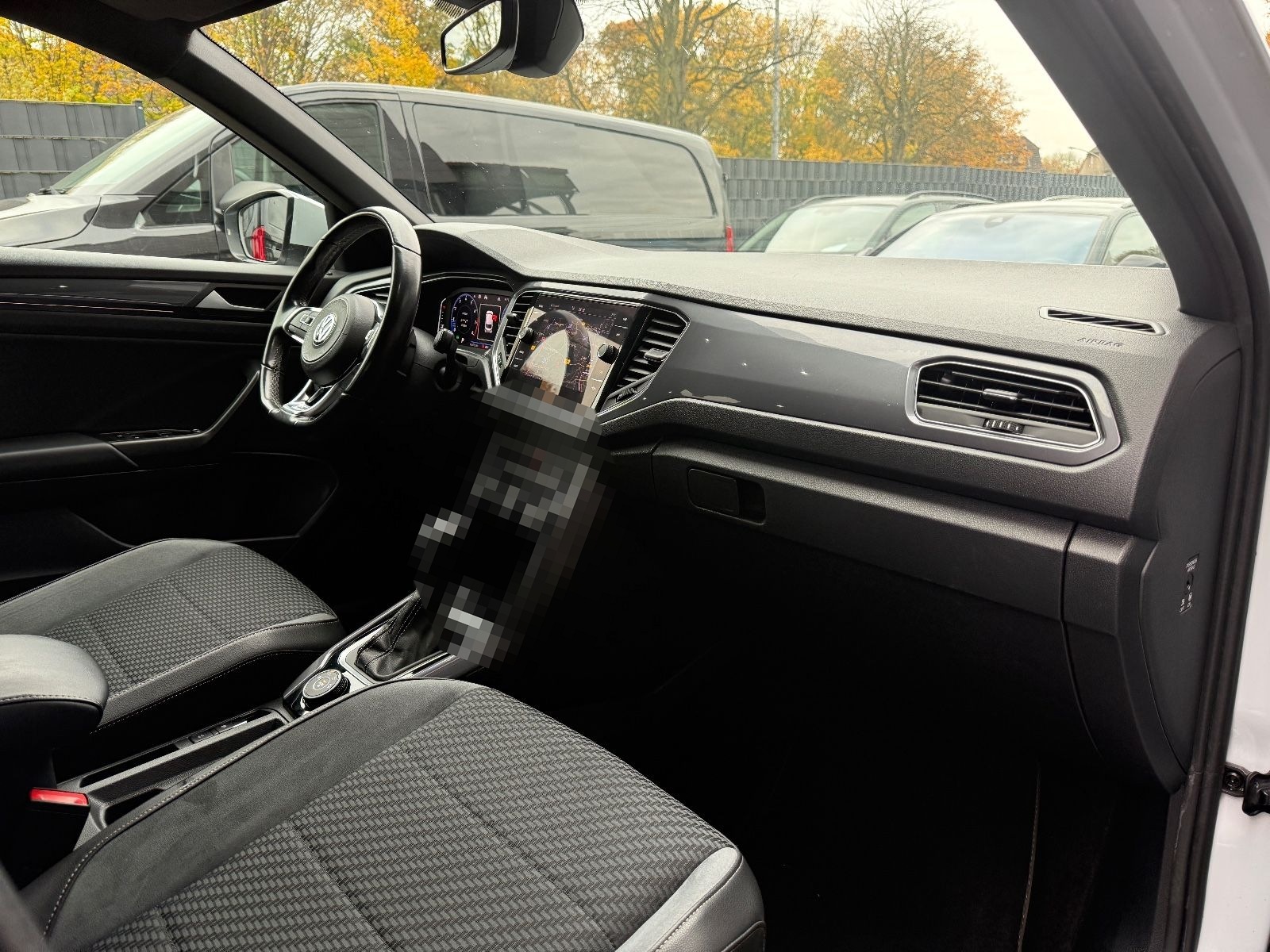 Volkswagen T-Roc Sport 4M R Line Pano-Dach Alcantara Ahk foto 12
