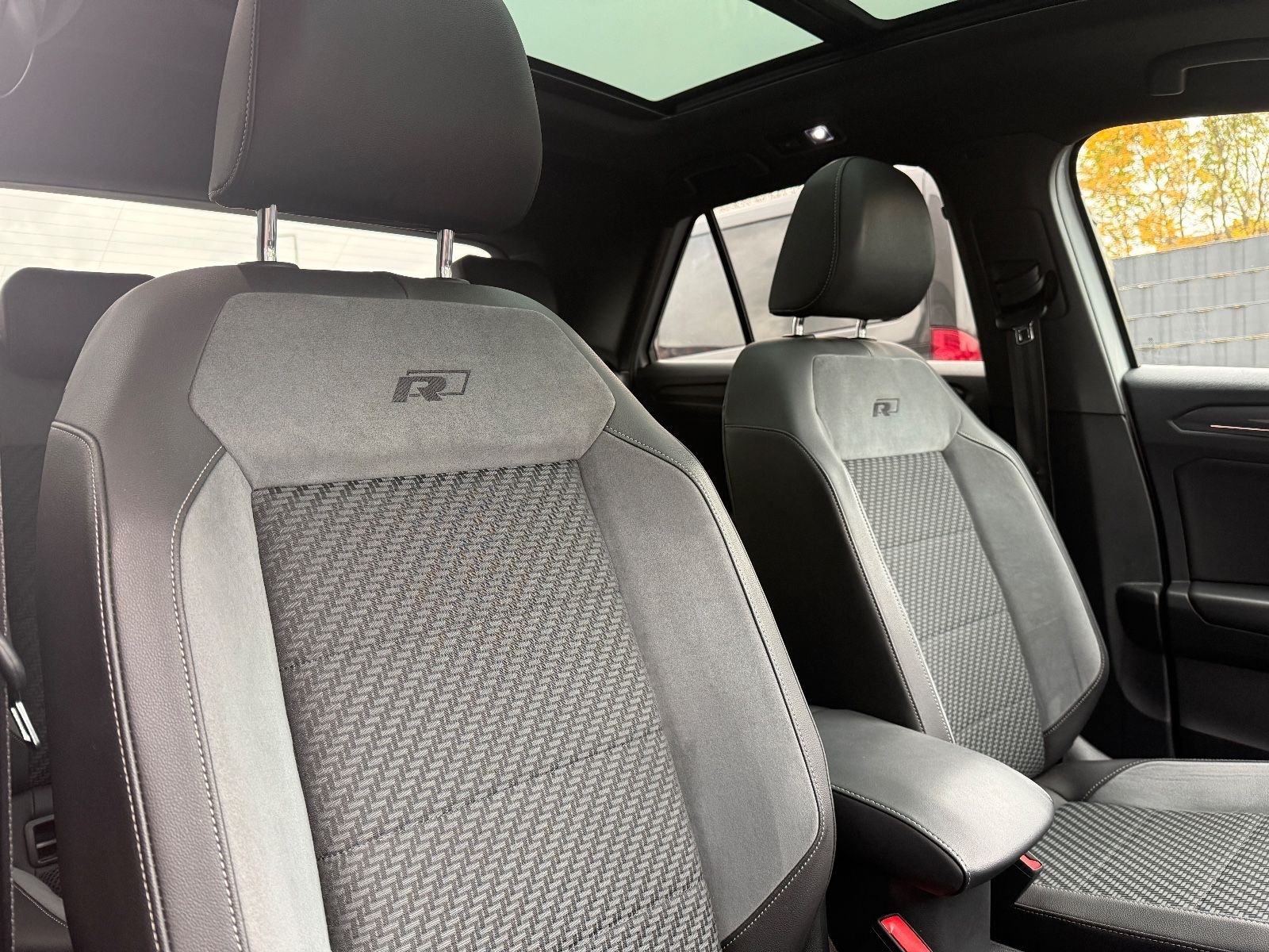Volkswagen T-Roc Sport 4M R Line Pano-Dach Alcantara Ahk foto 15