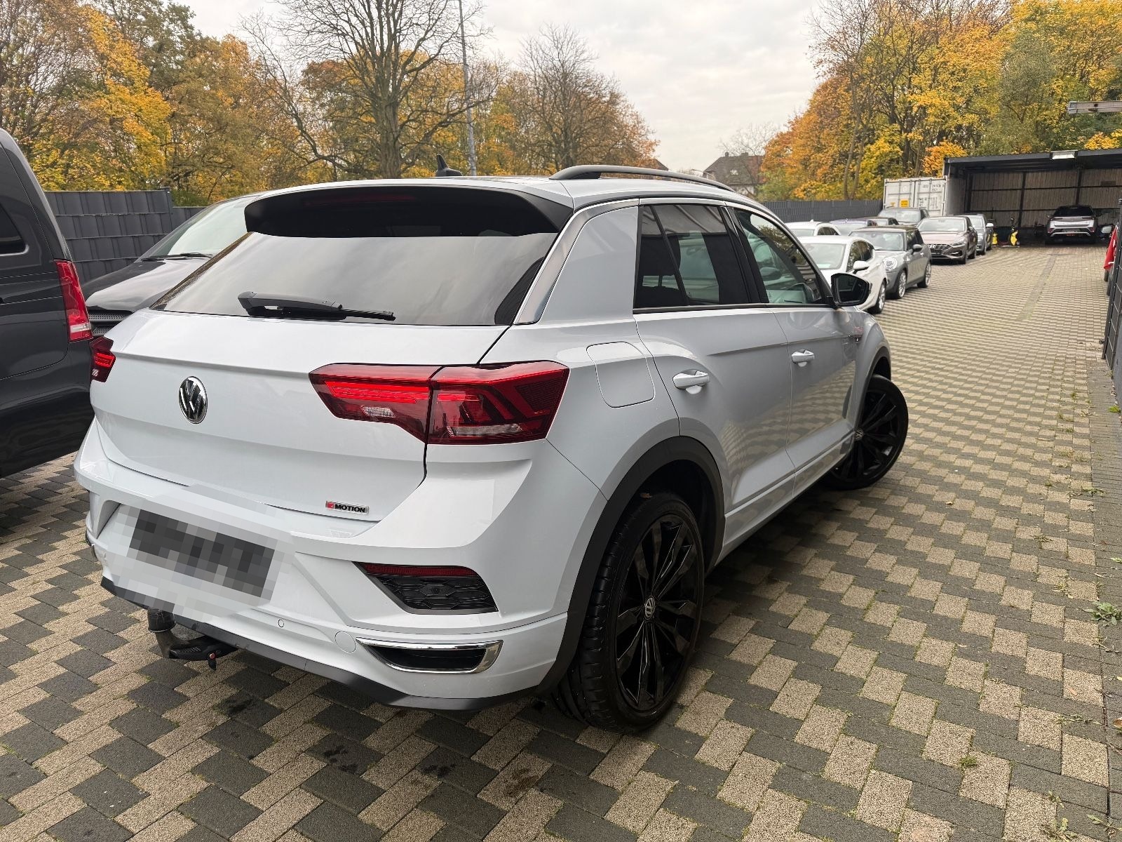 Volkswagen T-Roc Sport 4M R Line Pano-Dach Alcantara Ahk foto 4