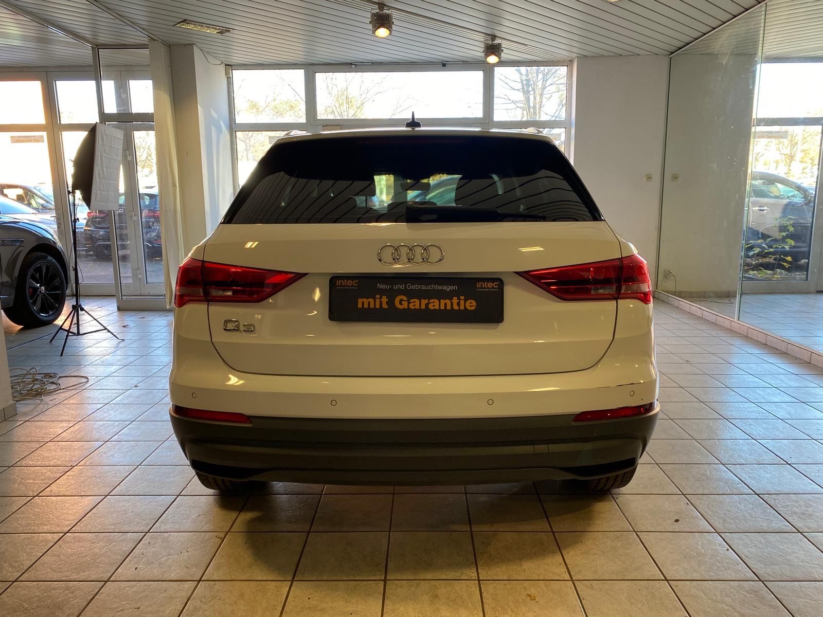 Audi Q3 35 TDI basis foto 5
