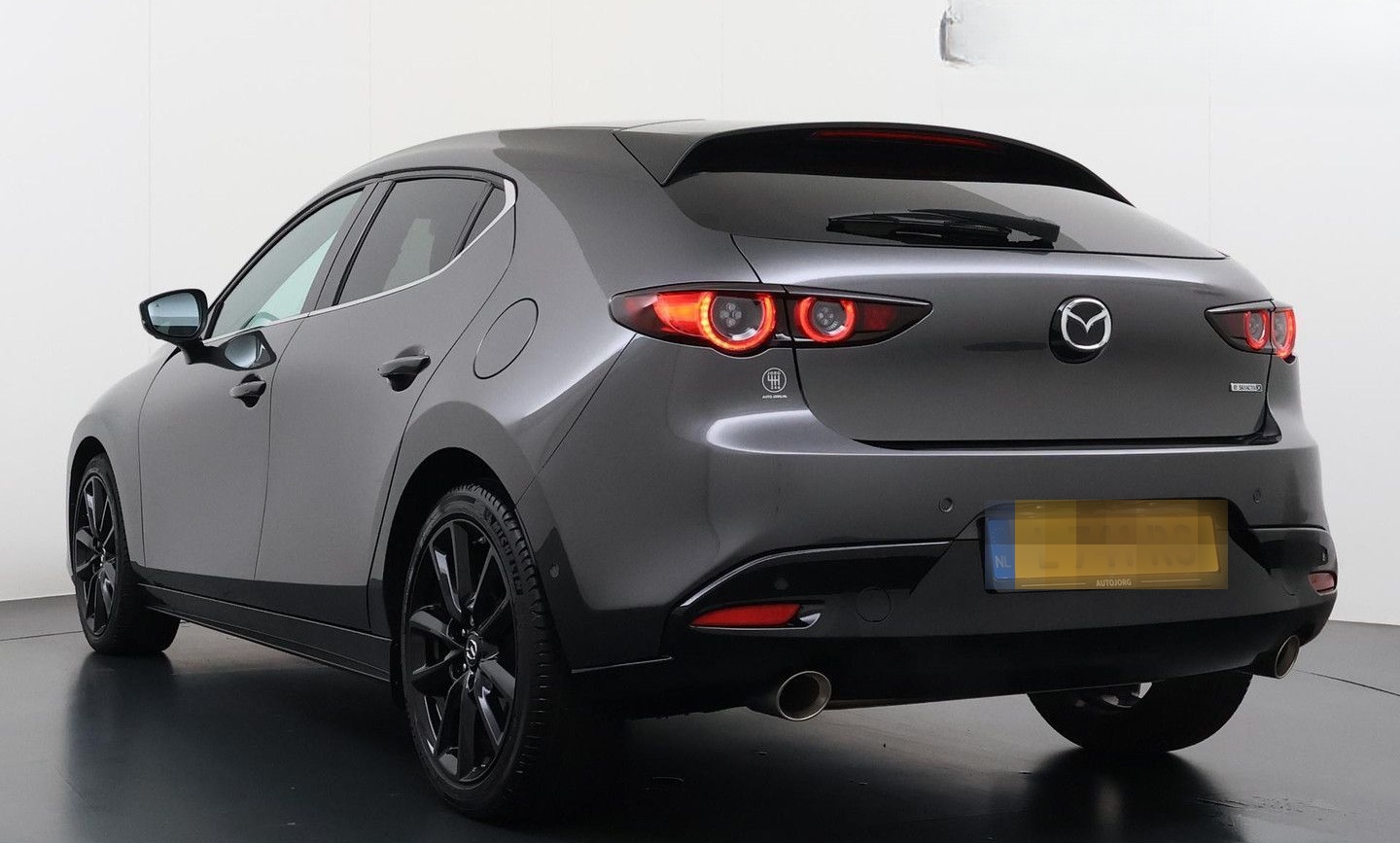 Mazda 3 2.0 e-SkyActiv-X M Hybrid 186 Luxury Leder | B foto 2