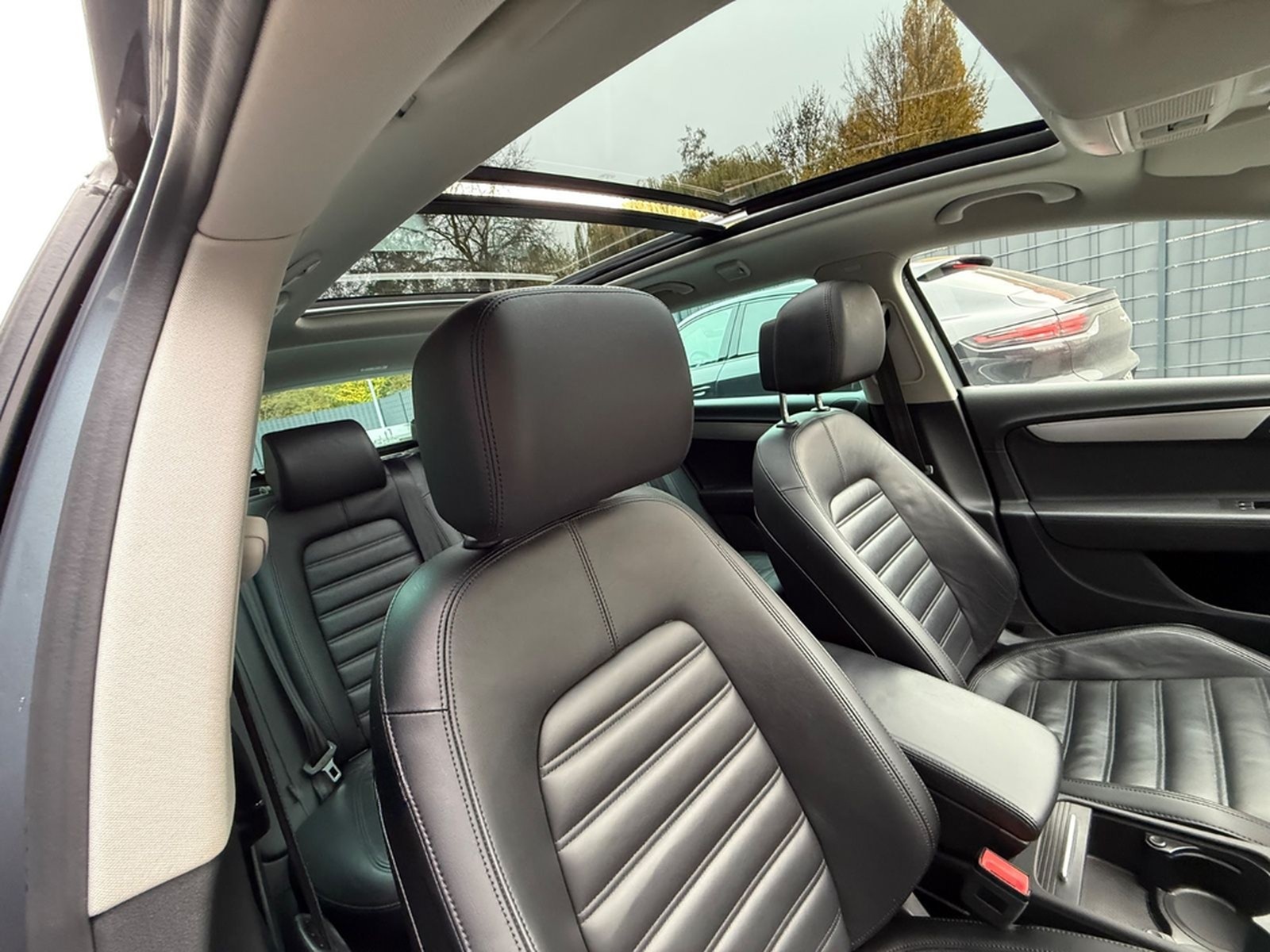 Volkswagen Passat Alltrack Variant  BMT 4Motion Voll foto 12